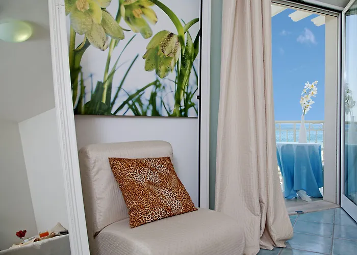 Hotel Ca' Bianca Riccione