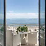 ホテル Ca' Bianca 3*