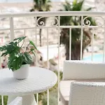 Ca' Bianca מלון