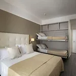 Ca' Bianca 3* ריצ'יונה