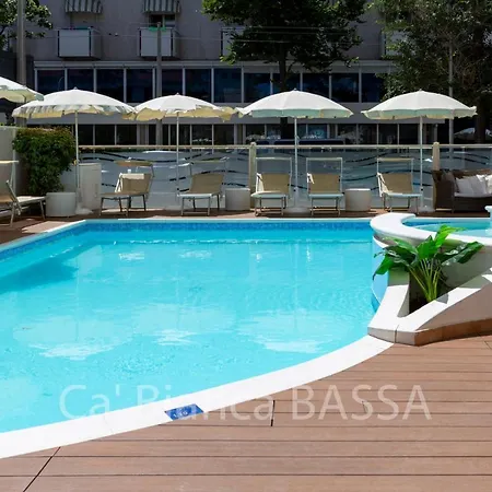 Ca' Bianca מלון ריצ'יונה