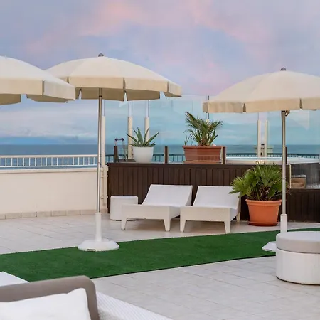 Hotel Ca' Bianca Riccione