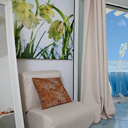 Hotel Ca' Bianca Riccione