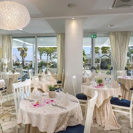 Ca' Bianca Hotel Riccione