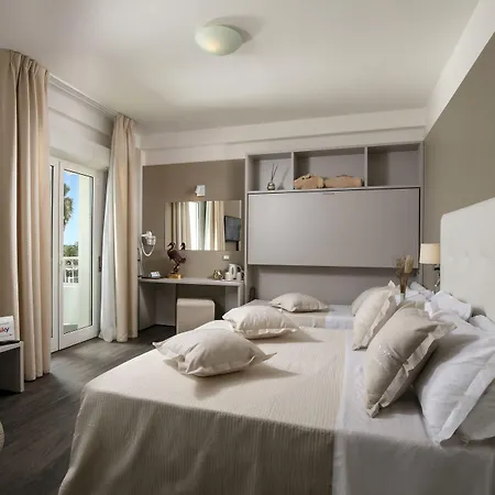 Ca' Bianca Hotel Riccione