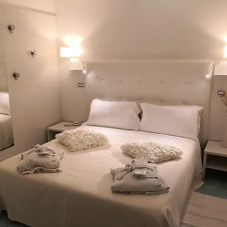 Ca' Bianca Hotel