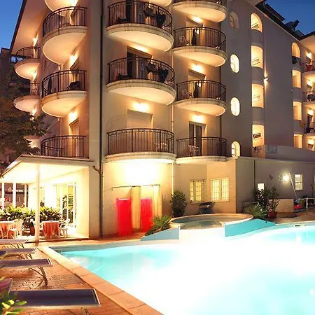 Ca' Bianca Hotel