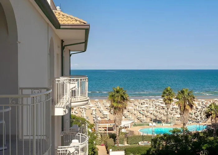 Ca' Bianca 3* Riccione