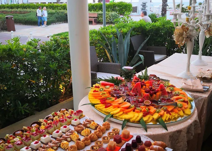 Ca' Bianca Hotel Riccione